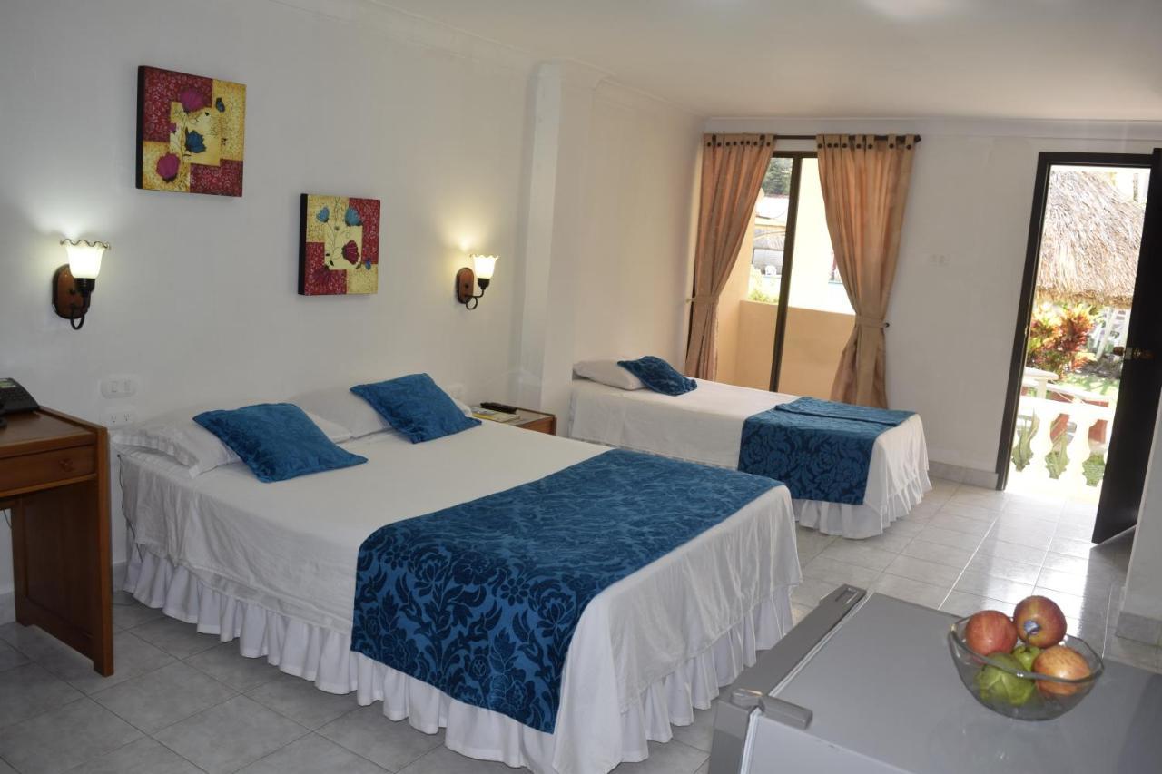 Hotel Las Victorias Palmira Екстериор снимка